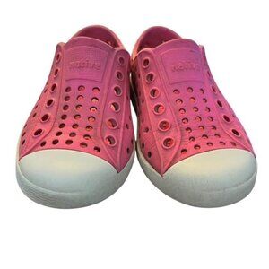 Native Jefferson Pink and White Toddler Shoes Size C 6